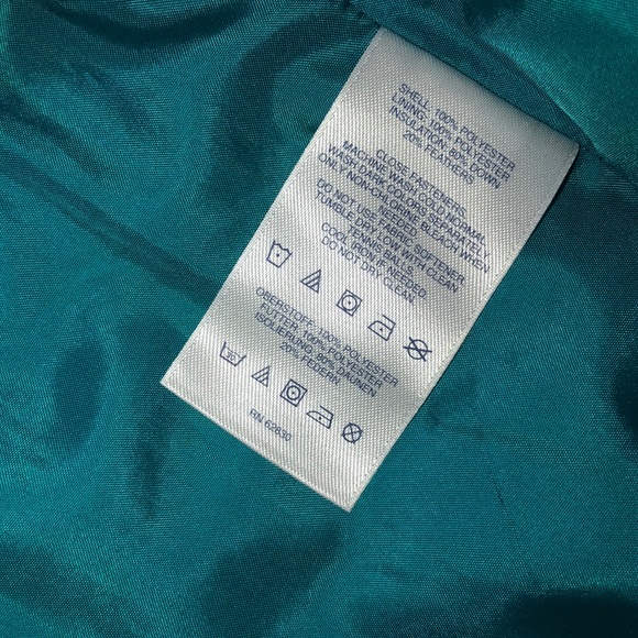 Lands’ End Teal Down Vest - Picture 4 of 8